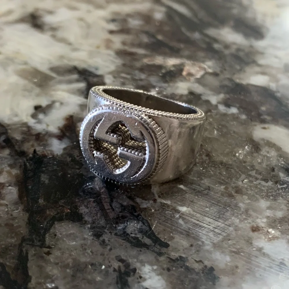 GUCCI GG Unisex Ring, Sterling Silver 925, Gucci Size 19, Approx. USA Size 8.75